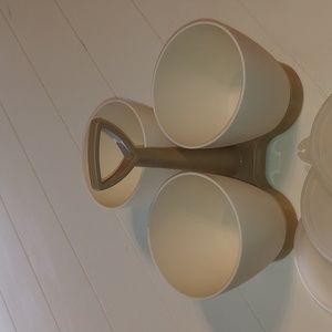 Tupperware vintage condiment server